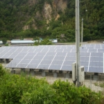 益田太陽光発電所施工後画像