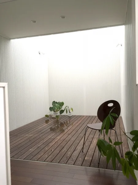 中国空調 テラス新築施工後サムネイル画像