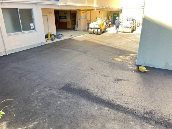 駐車場舗装工事施工後サムネイル画像